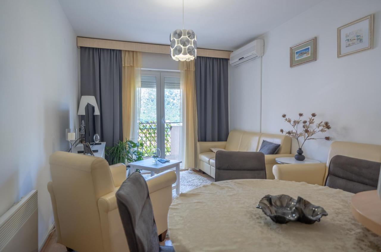 Sunshine Apartment