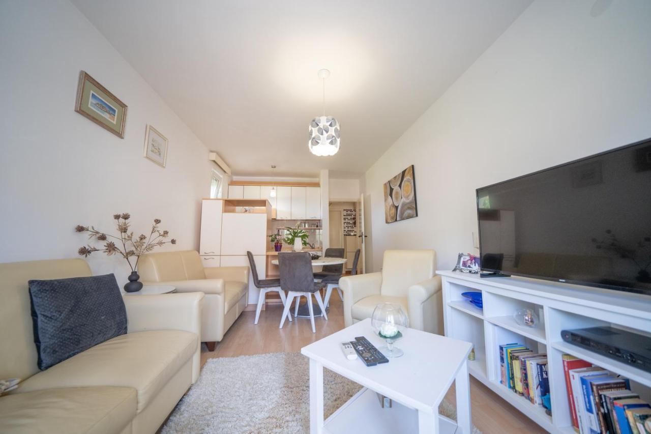Sunshine Apartment Kotor