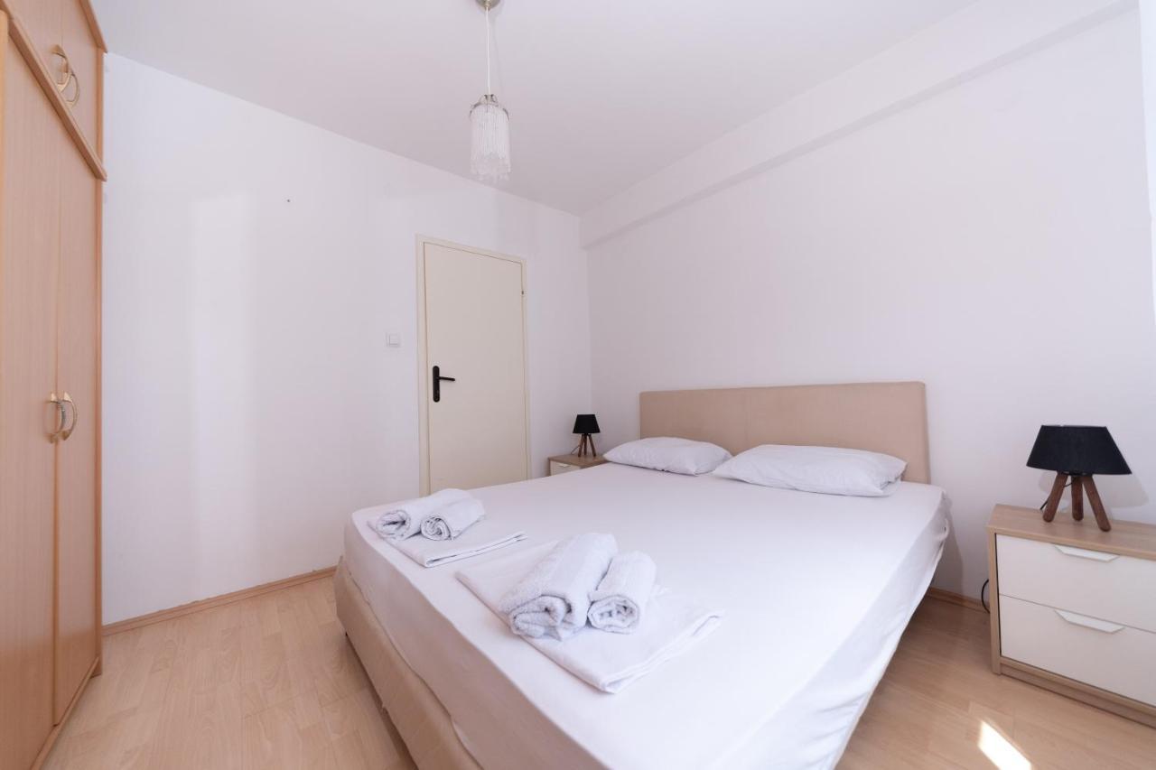 Sunshine Apartment Kotor